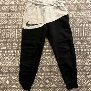 Nike Joggers